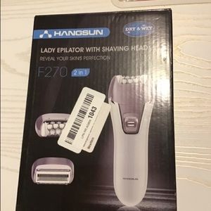 Lady epilator with shaving head